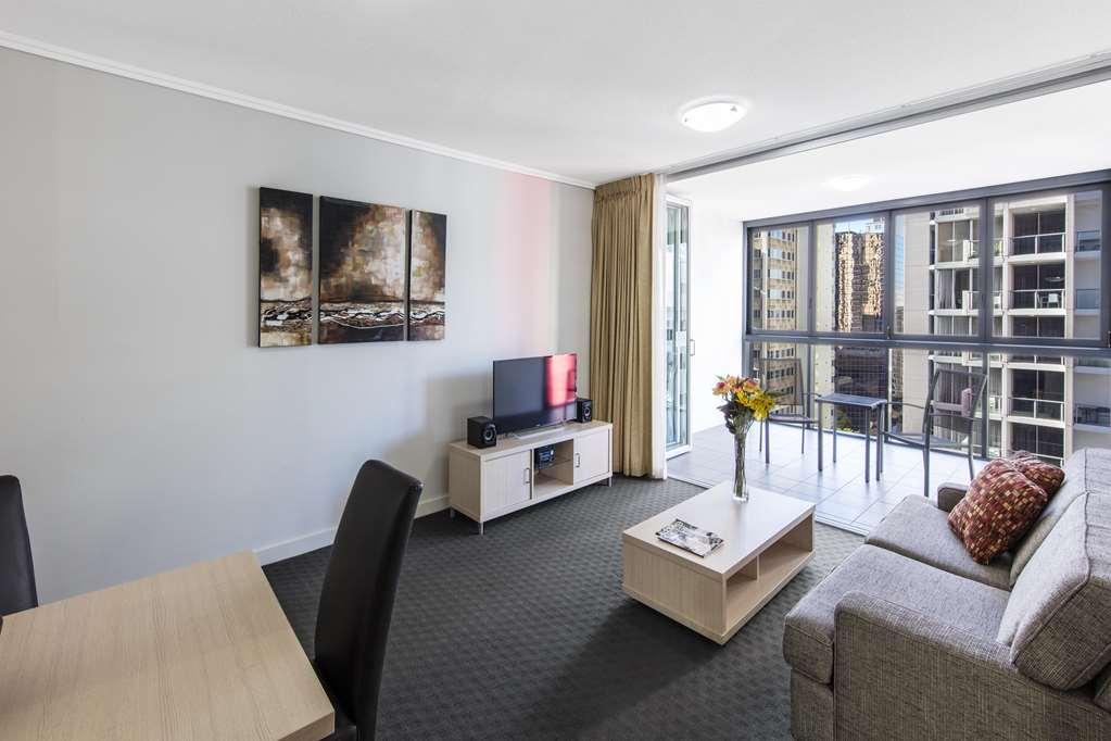Oaks Brisbane On Charlotte Suites Habitación foto