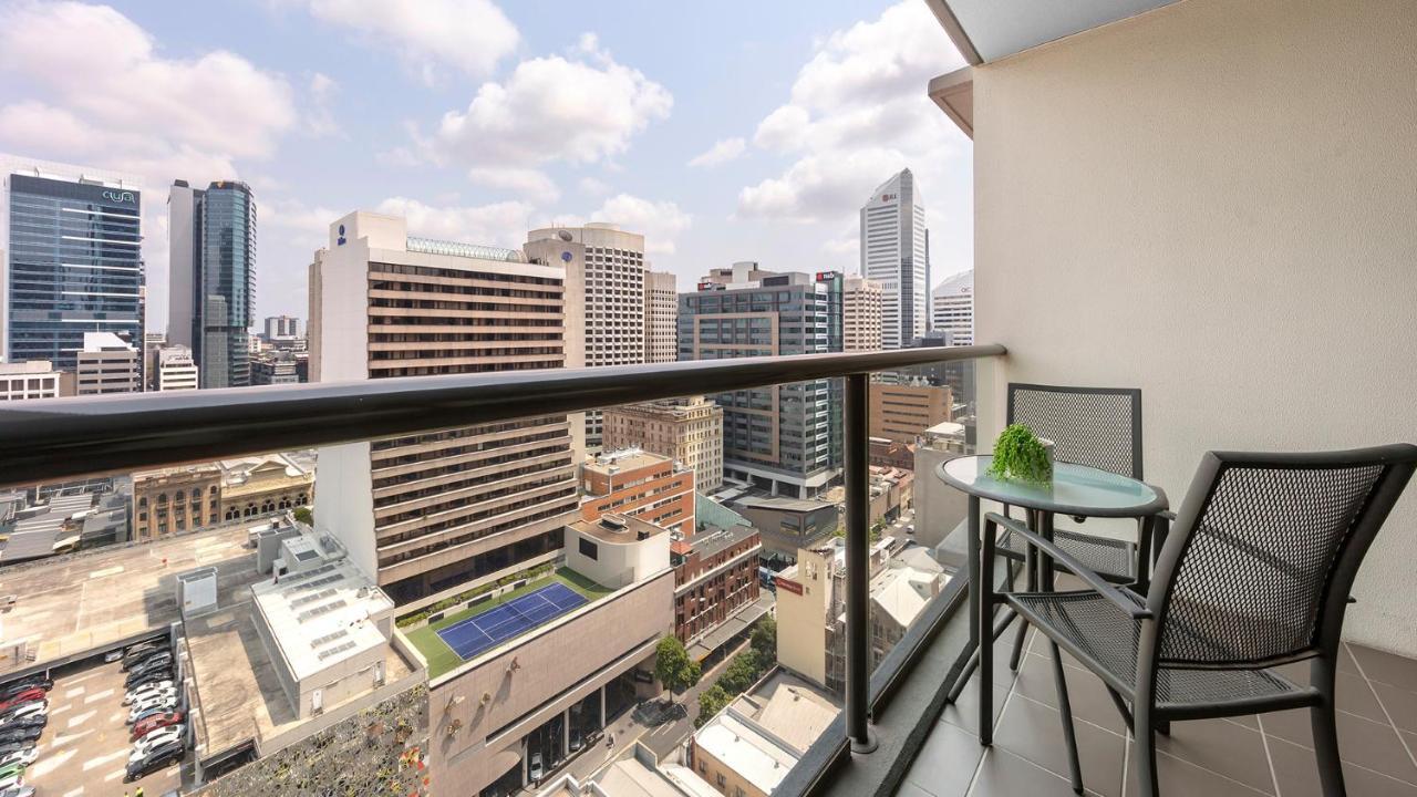 Oaks Brisbane On Charlotte Suites Exterior foto